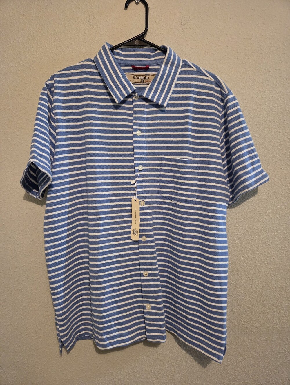 Kennington Caloifornia Short-Sleeve Blue & White Striped Button-Up Shirt